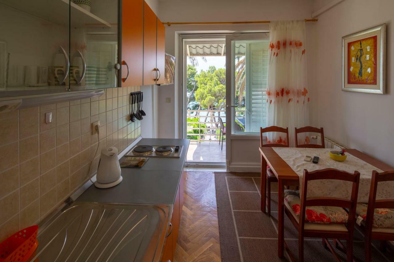 Vila Niko Apartment Макарска Екстериор снимка