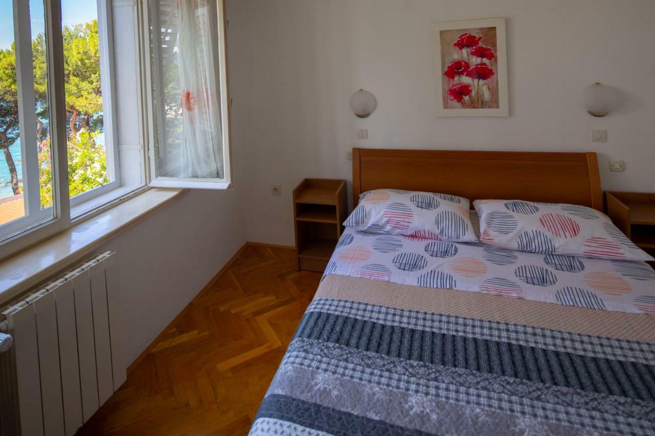 Vila Niko Apartment Макарска Екстериор снимка
