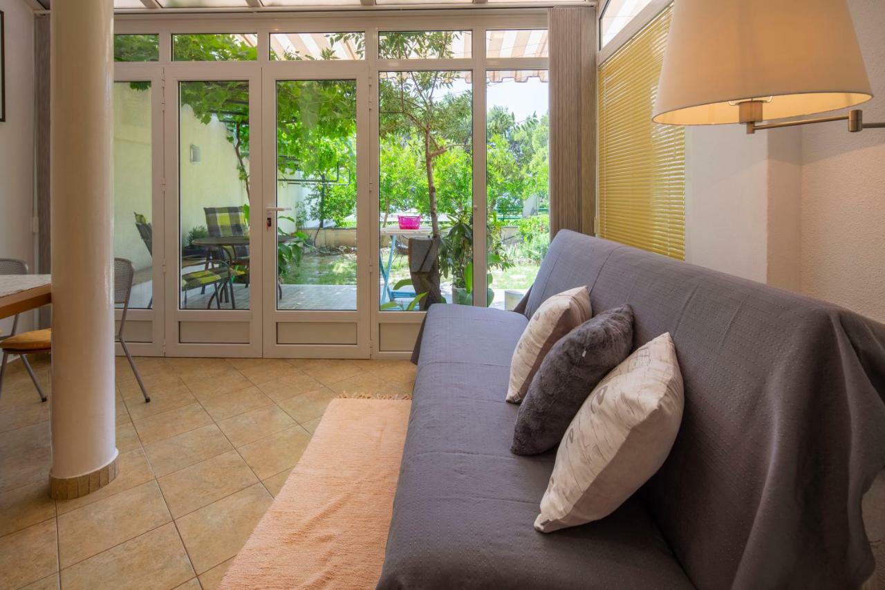 Vila Niko Apartment Макарска Екстериор снимка