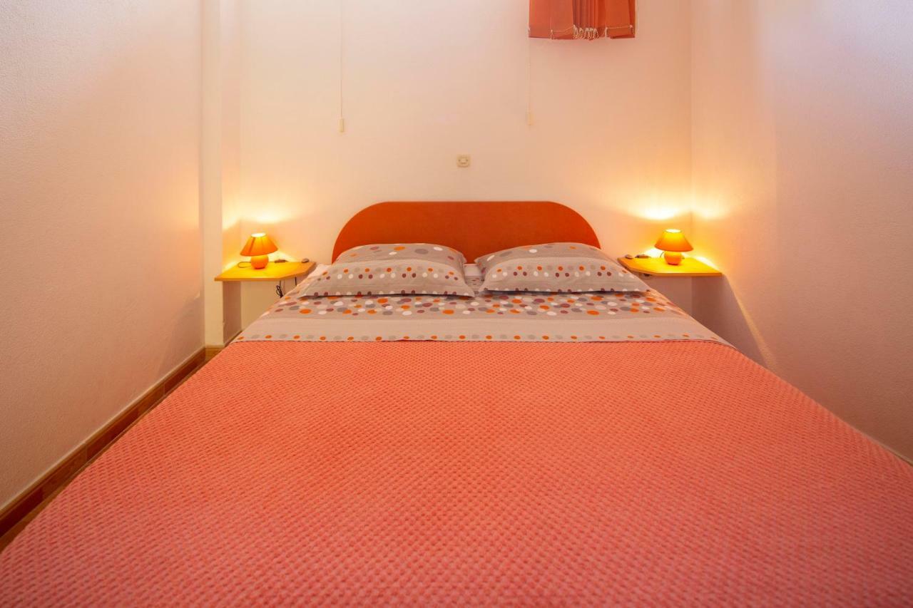 Vila Niko Apartment Макарска Екстериор снимка